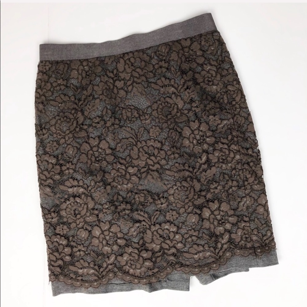 🍃Loft Gray Lace Skirt
